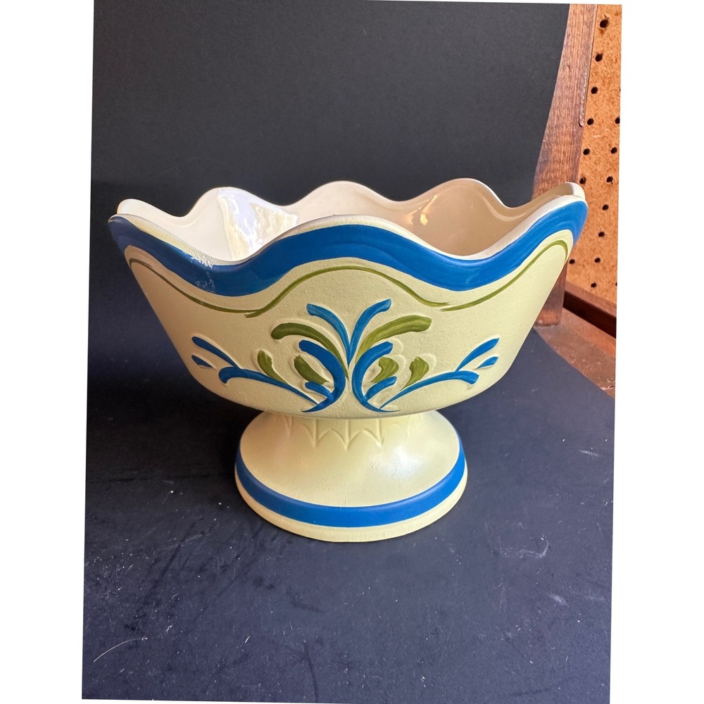 Warco Pedestal Compote Bowl Vintage Cream Blue Scalloped Hand Painted E-4537 7in